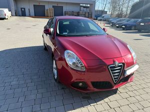 Alfa Romeo Giulietta 1.4 TB Distinctive 2011