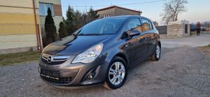 Opel Corsa D 1.2 16V Cosmo 2012
