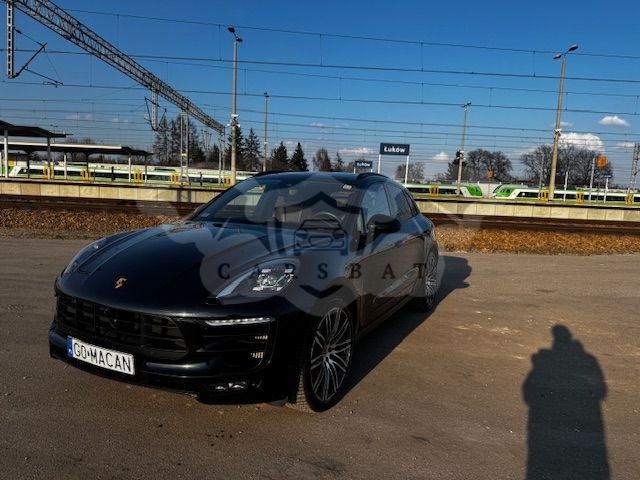 Porsche Macan I 2016