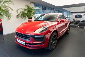 Porsche Macan I Standard 2022