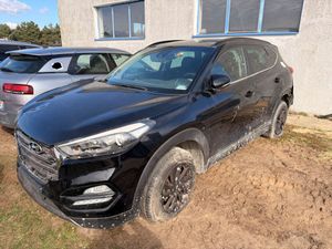 Hyundai Tucson III 1.7 CRDI BlueDrive Comfort 2WD 2016