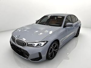 BMW 3 Series G20/G21 320i M Sport sport 2025