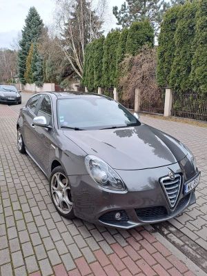 Alfa Romeo Giulietta 1.4 TB MultiAir Distinctive 2011