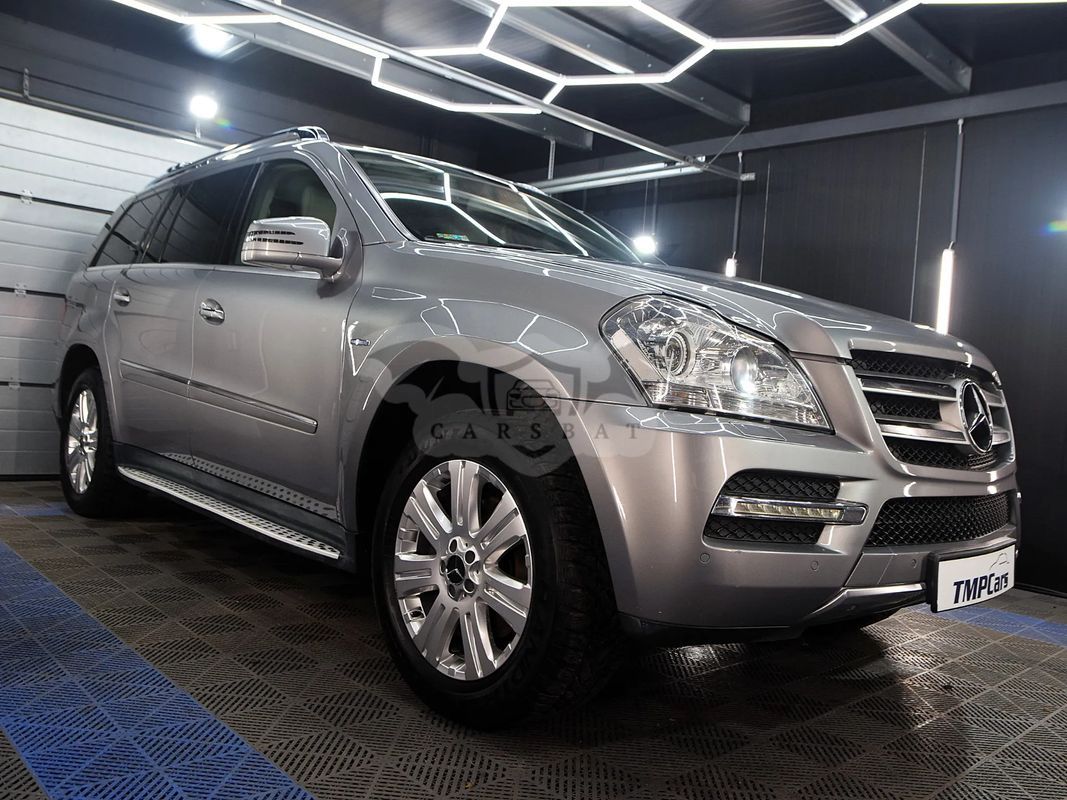 Mercedes-Benz GL X164 2011