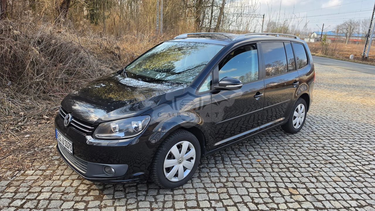 Volkswagen Touran II 2.0 TDI DPF DSG Comfortline 2011
