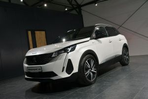 Peugeot 3008 II 2021