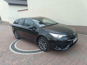 Toyota Avensis III 2.0 D-4D Premium 2016