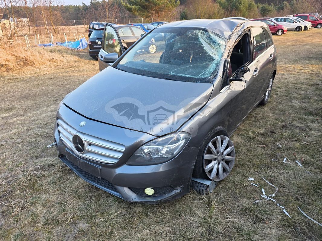 Mercedes-Benz B W246 180 CDI (BlueEFFICIENCY) 2012