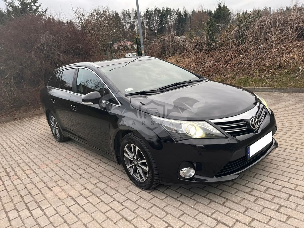 Toyota Avensis III 2.0 D-4D Premium 2015