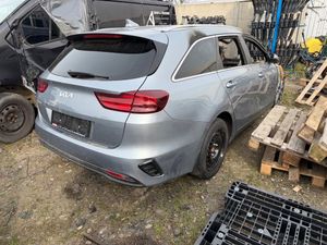 Kia Ceed III 1.5 T-GDI OPF Ultimate Edition 2024