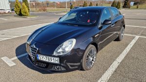Alfa Romeo Giulietta 2.0 JTDM Distinctive 2010