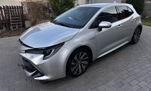 Toyota Corolla Seria E21 1.8 Business Edition 2021