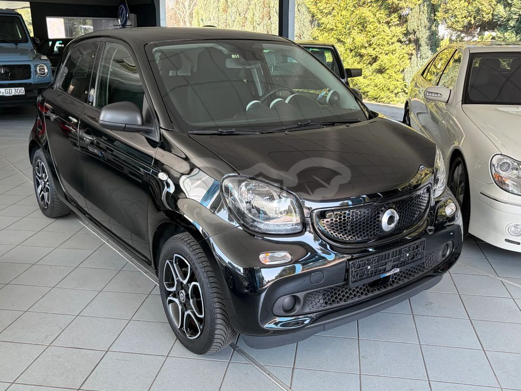Smart Forfour II eQ passion edition nightsky 2018
