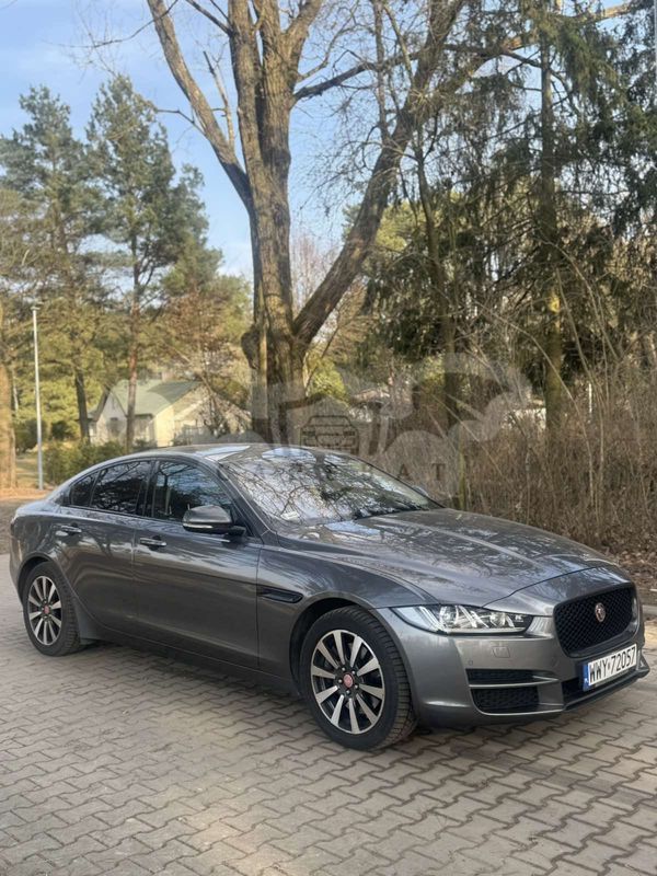 Jaguar XE 2.0 D AWD Pure 2018