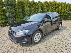 Volkswagen Golf VII 1.6 TDI BlueMotion Technology Comfortline 2013