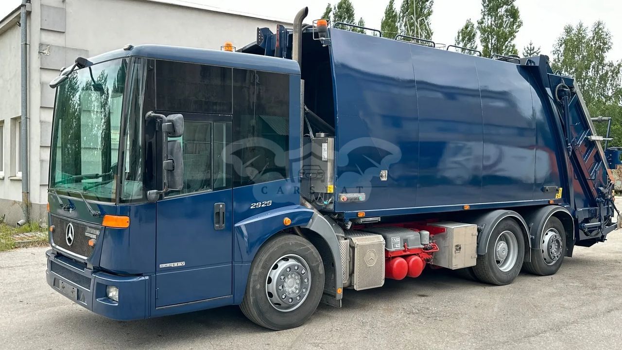 Mercedes-Benz Econic 2012