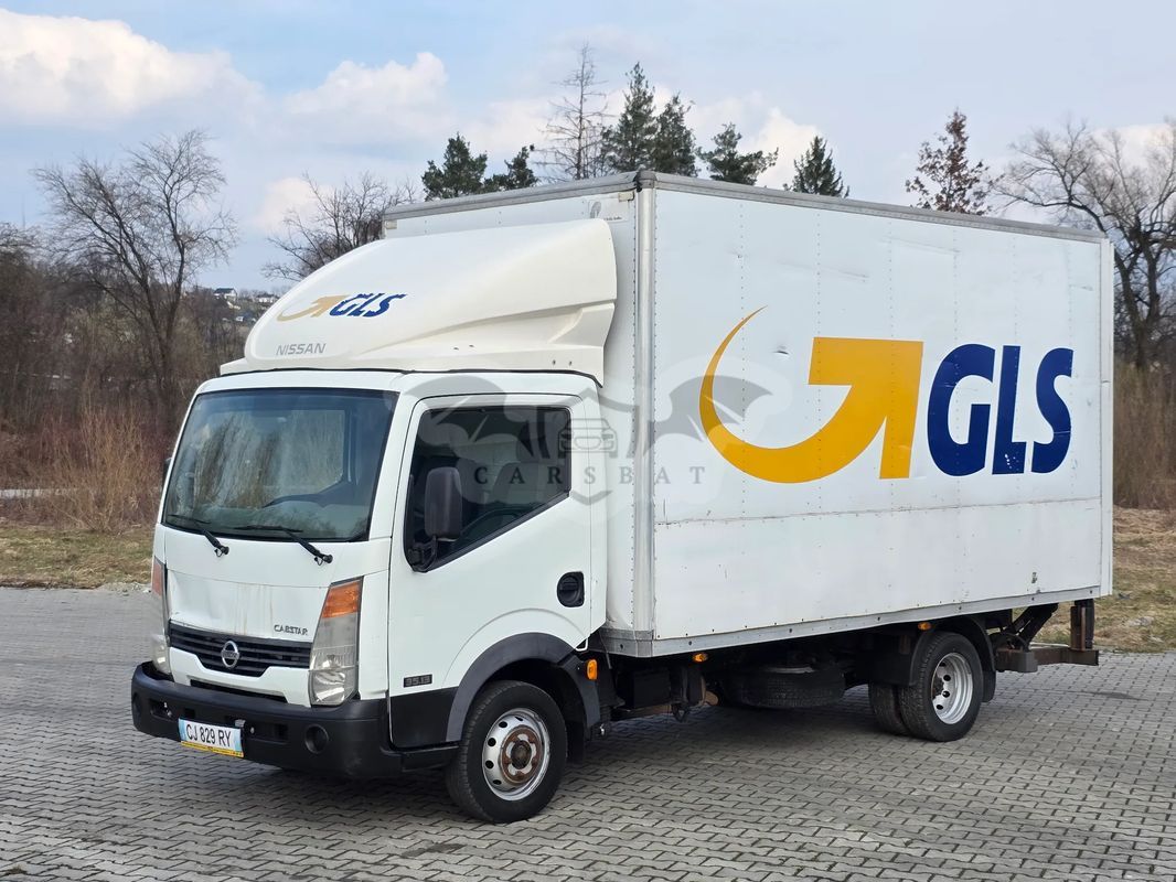 Nissan Cabstar 2011
