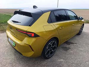 Opel Astra L 1.2 Turbo Business Elegance 2025
