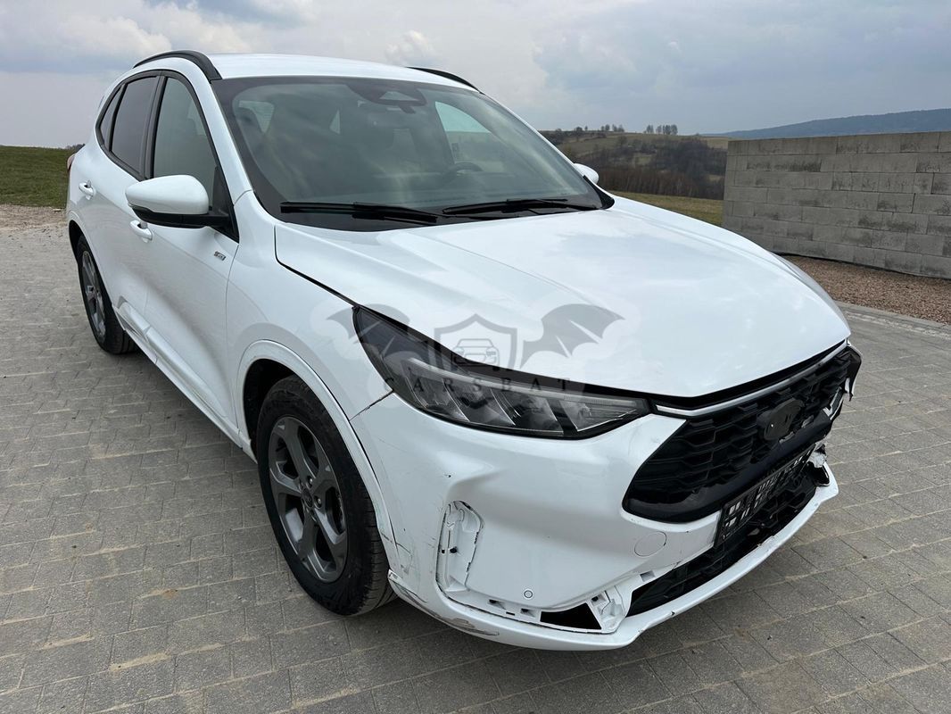 Ford Kuga III 2.5 Duratec FHEV ST-LINE 2025