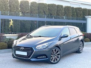 Hyundai i40 Kombi blue 1.7 CRDi DCT Premium 2017