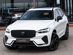 Volvo XC60 II B5 B AWD Plus Dark 2025