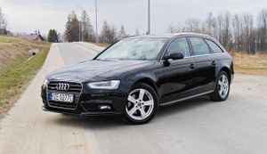 Audi A4 B8 2.0 TDI DPF quattro Ambiente 2012