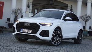 Audi Q5 FY 2021