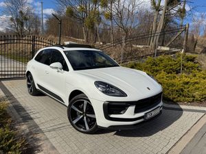 Porsche Macan I Standard 2022
