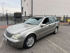 Mercedes-Benz C W203 200 T CDI Classic 2003