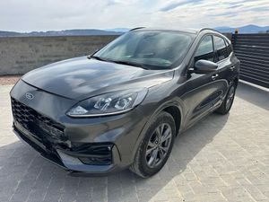 Ford Kuga III 2.5 Duratec FHEV 4x4 ST-LINE X 2023