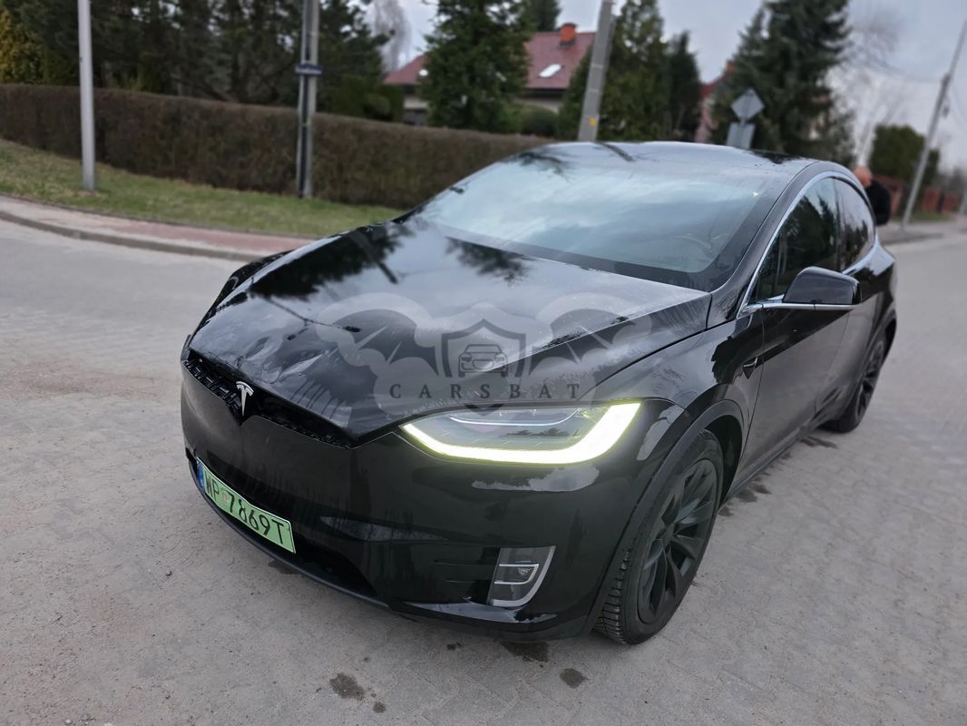 Tesla Model X 90 D 2015