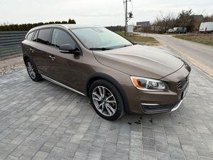 Volvo V60 I 2015