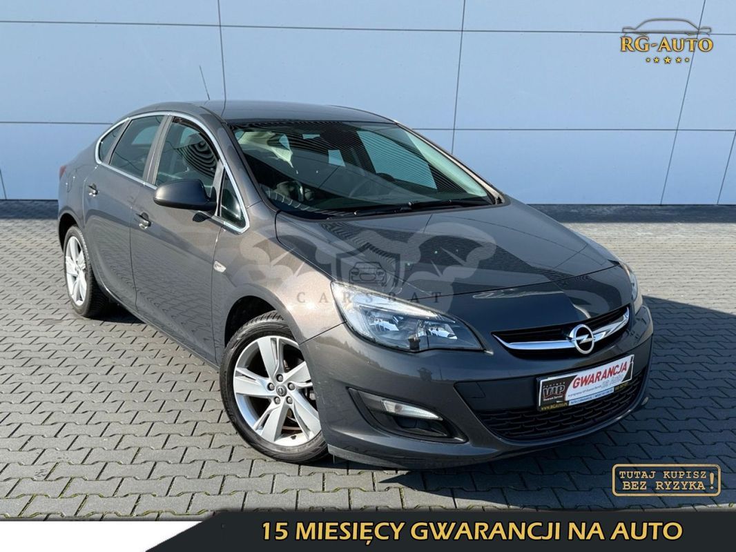 Opel Astra J 2014