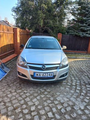 Opel Astra H 1.6 Start 2011