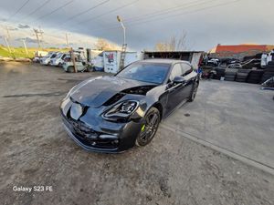 Porsche Panamera 4 E-Hybrid 10 Years Edition 2022