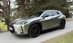 Lexus UX 250h GPF F Sport Design 2WD 2022