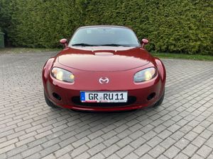 Mazda MX-5 (Miata) 1.8 MZR Roadster Coupe Energy 2005
