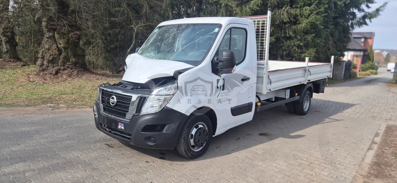 Nissan Interstar 2022
