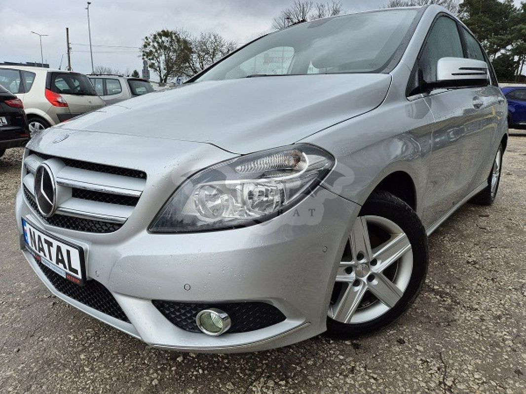 Mercedes-Benz B W246 180 BlueEFFICIENCY Edition 2013