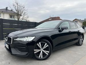 Volvo V60 II B4 D Geartronic Momentum Pro 2021