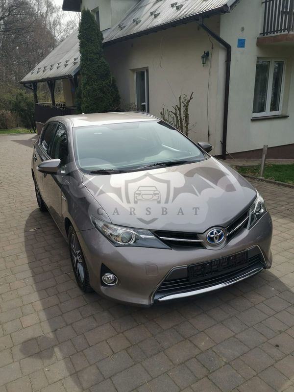 Toyota Auris II 2014