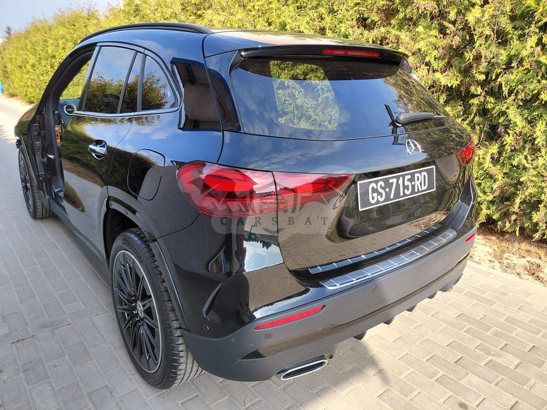 Mercedes-Benz GLA 2023