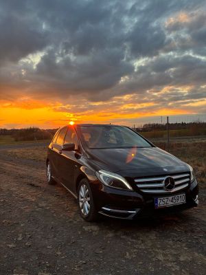 Mercedes-Benz B W246 200 CDI (BlueEFFICIENCY) 2011