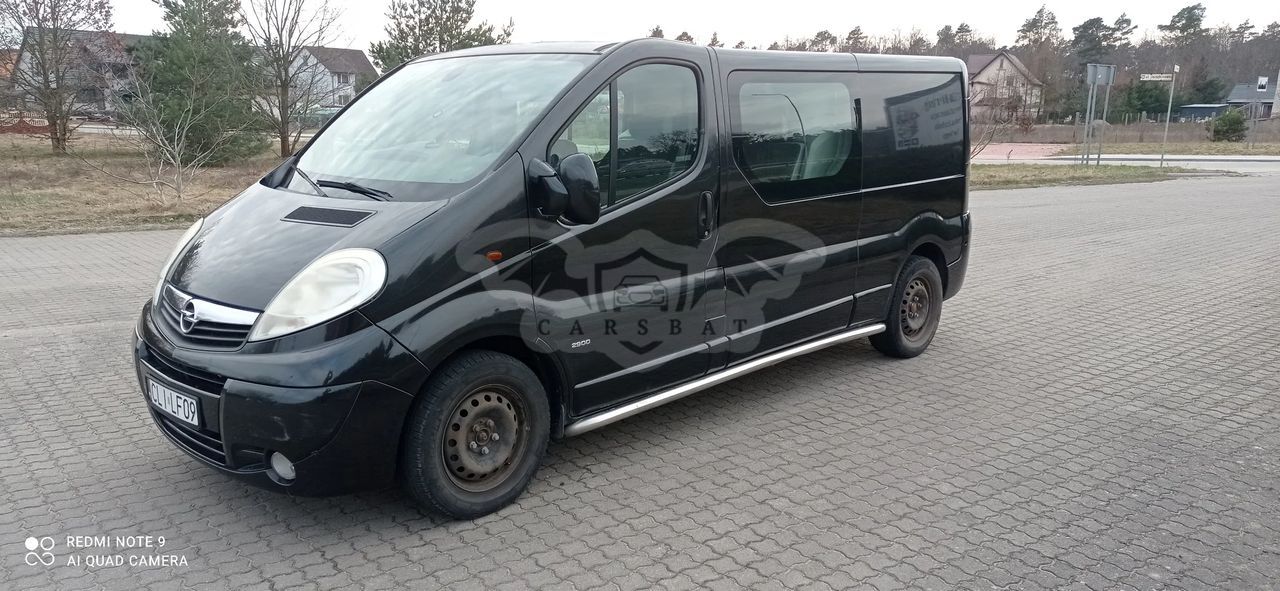 Opel Vivaro I L1H1 2.9t 2011