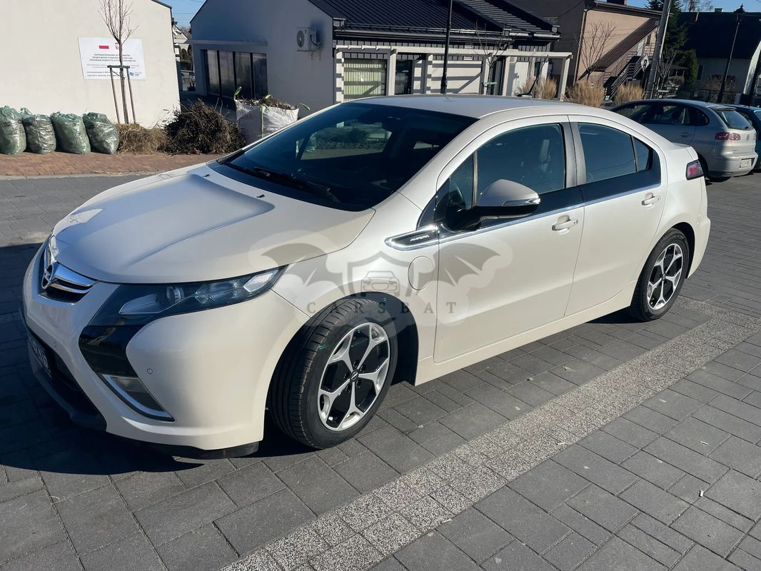 Opel Ampera 2011