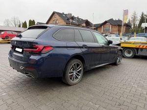 BMW 5 Series G30/G31 530e xDrive Luxury Line sport 2021