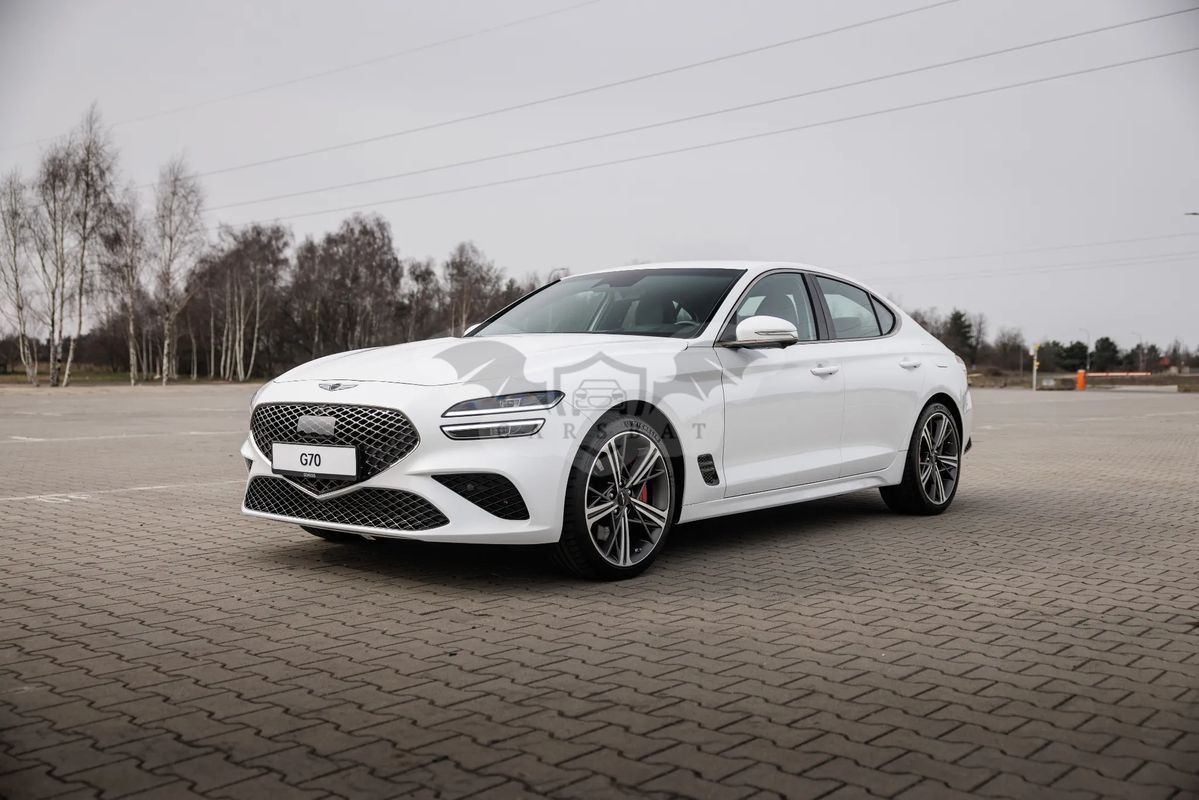 Genesis G70 2.0T Plus AWD 8AT Sport 2024