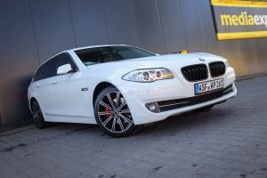 BMW 5 Series F10/F11 520d Sport-Aut 2012