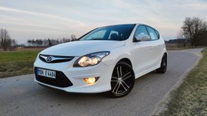 Hyundai i30 I 1.6 CRDi FIFA WM Edition 2011