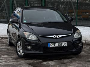 Hyundai i30 I i30cw 1.6 CRDi Edition Plus 2011
